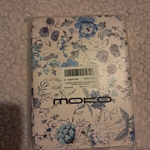 Blue Floral Tablet Case